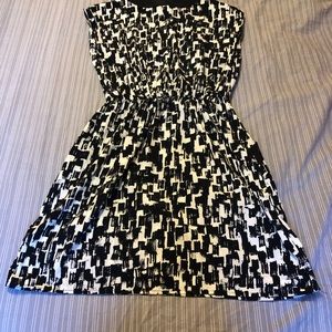 Black and white dress